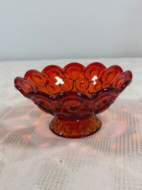 LE Smith Amberina Glass Compote Bowl Moon & Star Pattern Pedestal Base Vintage